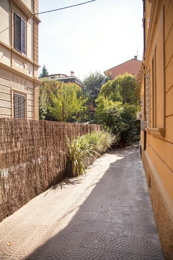 Urban Jungle Lejlighed Bologna Eksteriør billede